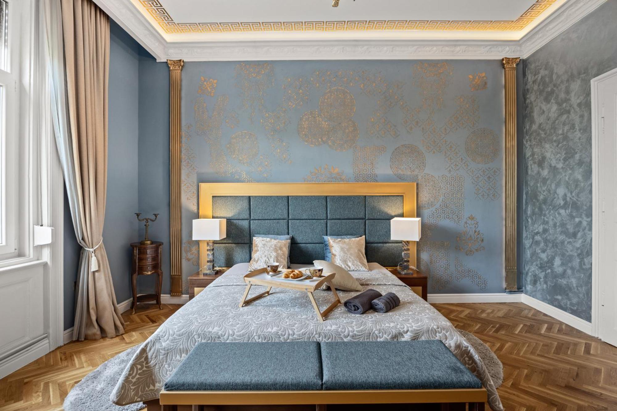 Villa Muenz Luxurious Residence Пула Екстериор снимка